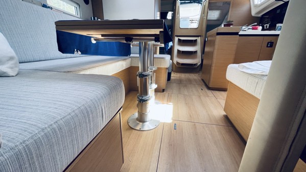 2020 JEANNEAU SUN ODYSSEY 410