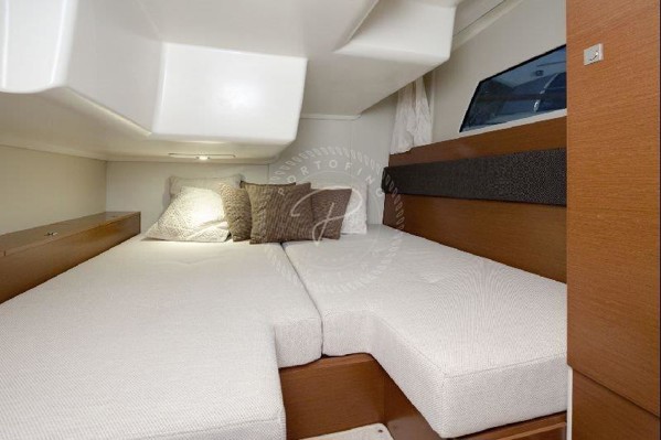 2011 PRESTIGE 350