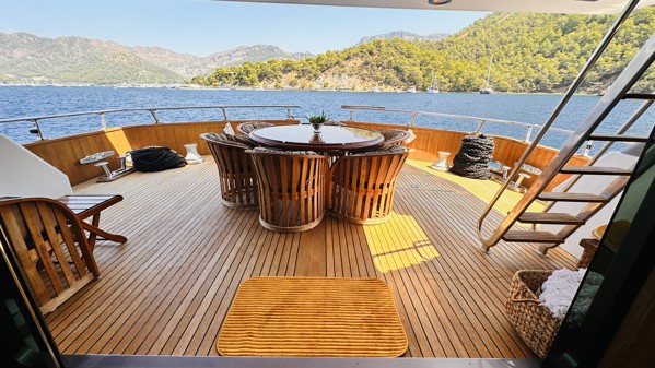 1992 CANTIERI DI PISA AKHIR 30S