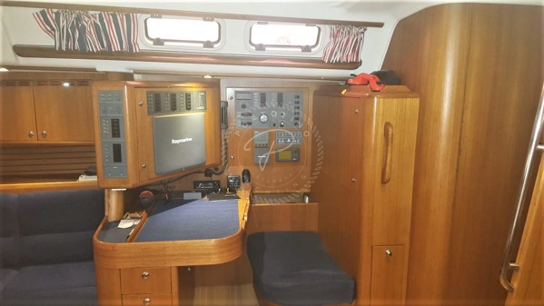 2001 X-YACHTS 562