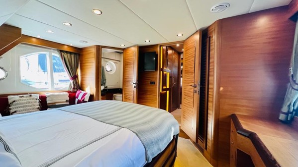 2018 NORTH YACHTS PILOT HOUSE TRAWLER 57