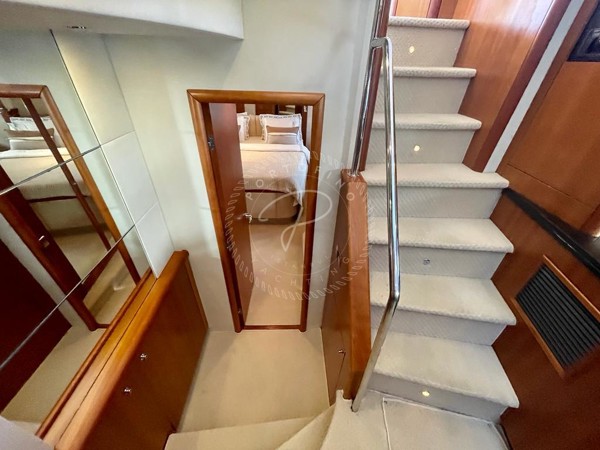 2007 SUNSEEKER MANHATTAN 60