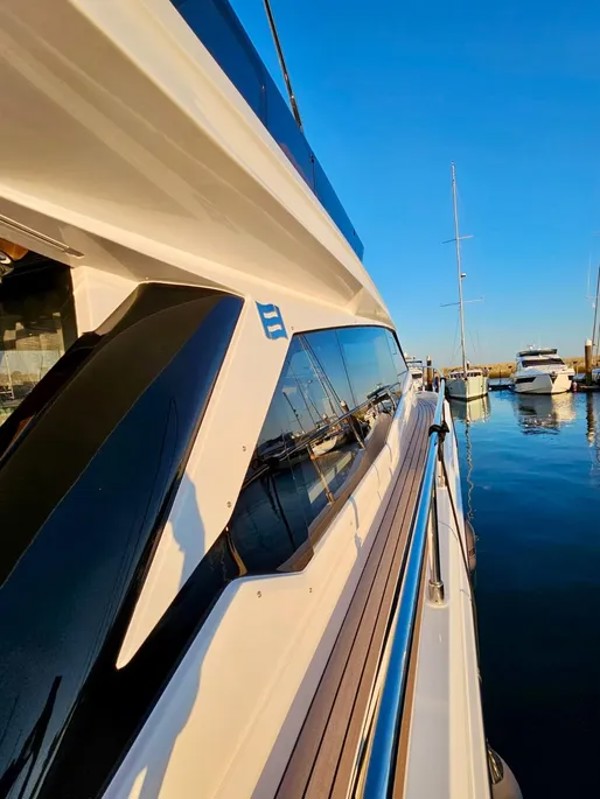 2023 FERRETTI 500 FLY