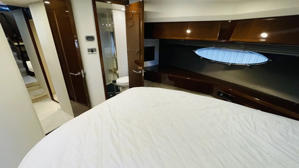 2012 PRINCESS 64