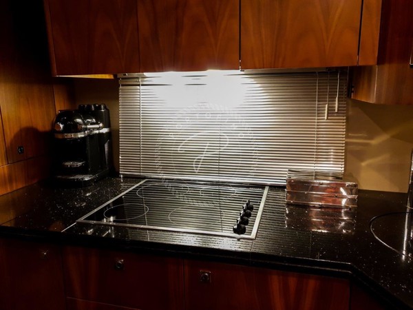 2008/2021 SUNSEEKER PREDATOR 72