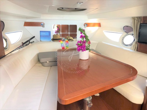 2013 BENETEAU GT 34 FLYER