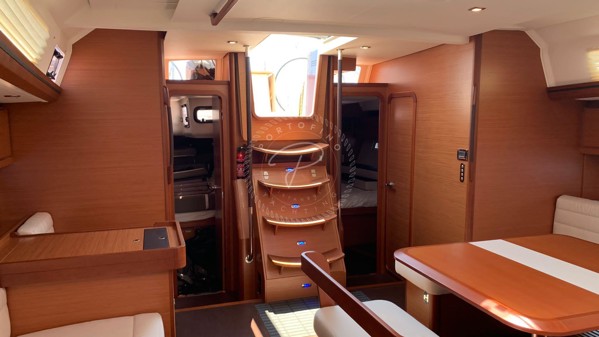 2018 DUFOUR 56 EXCLUSIVE