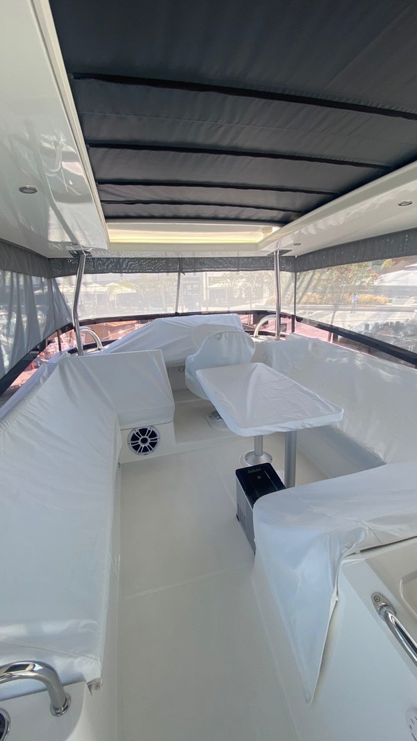 2025 BENETEAU SWIFT TRAWLER 48