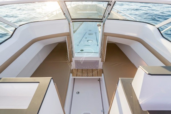 2020 AXOPAR 24 T-TOP