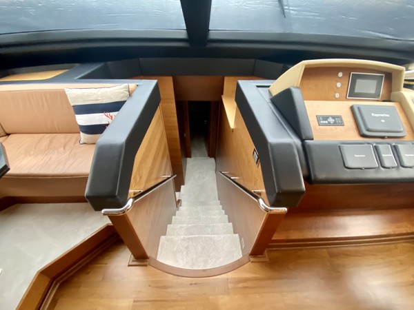 2007 AZIMUT 85