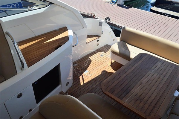 2012 FAIRLINE TARGA 38