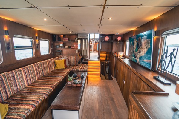 1967 CAMMENGA DE VRIES NORTH SEA 61 TRAWLER (2023 Refit)