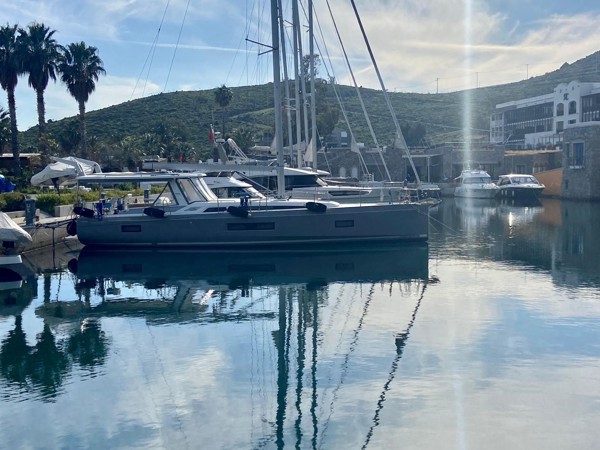 2021 BENETEAU OCEANIS 51.1