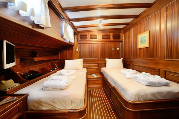 2007 GULET 32M