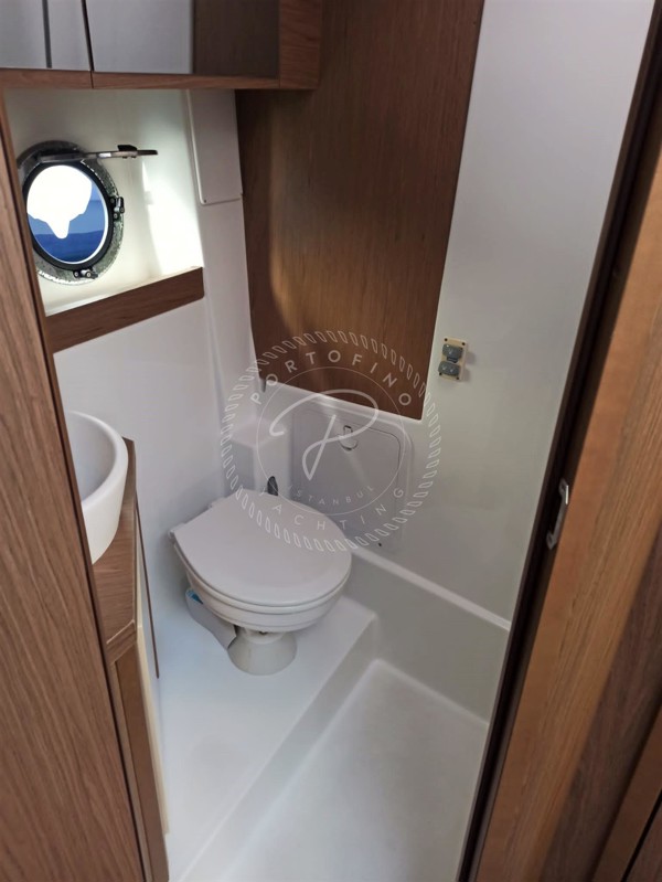 2014 BENETEAU GT 38