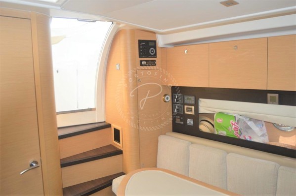 2009 BENETEAU MONTE CARLO 37