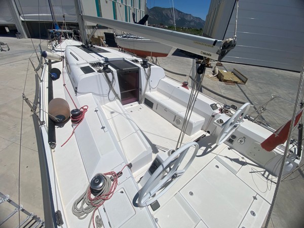 2013 ELAN 400