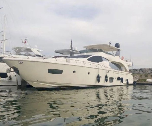 2007 AZIMUT 85
