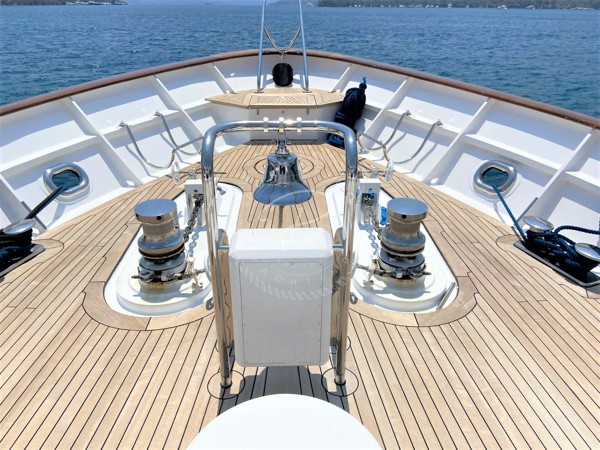 1988/2015 AMELS YACHTS CUSTOM 42M