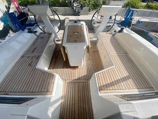 2021 BENETEAU OCEANIS 51.1