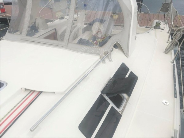 2012 AZUREE 40 VOYAGE