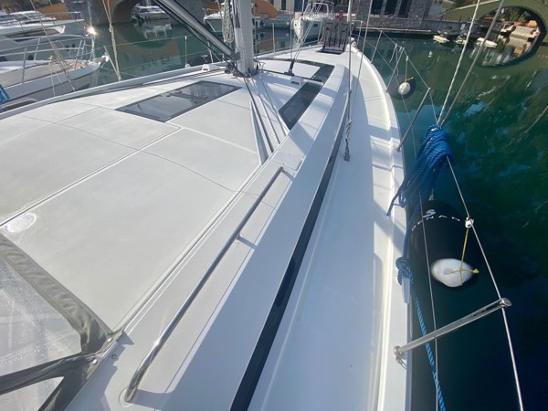 2021 BENETEAU OCEANIS 51.1