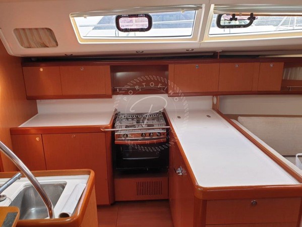 2009 BENETEAU OCEANIS 54