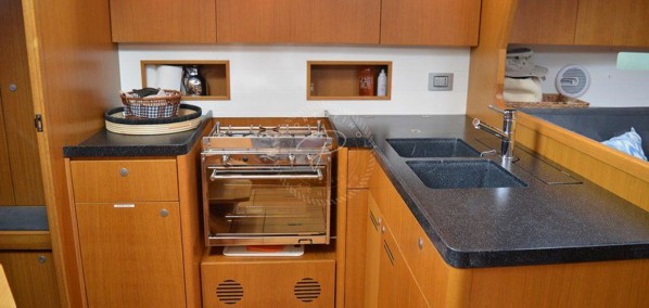 2009 GRAND SOLEIL 46