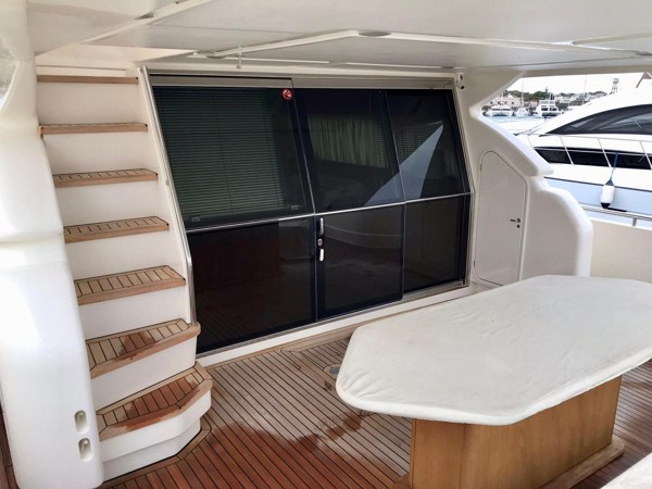 1999/2010 FERRETTI YACHTS 72