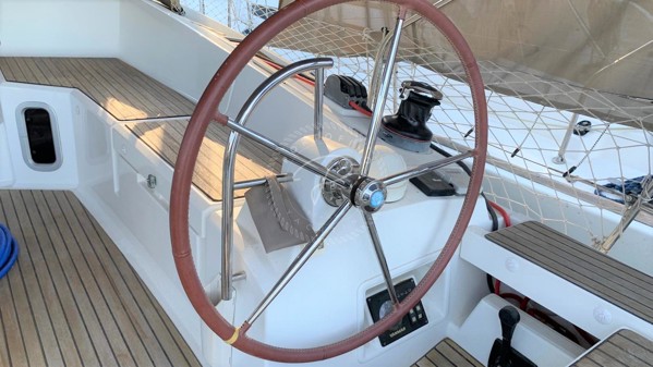 2012 JEANNEAU SUN ODYSSEY 44 DS