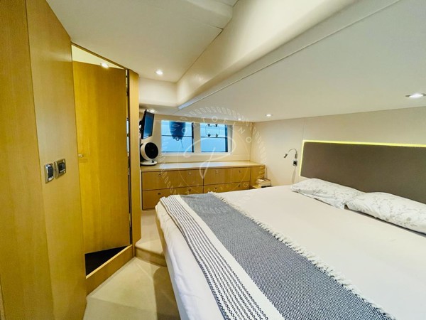 2015 FAIRLINE SQUADRON 48