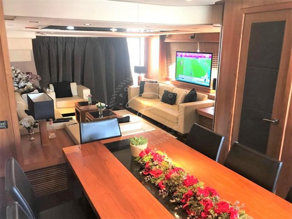 2012 SUNSEEKER 80