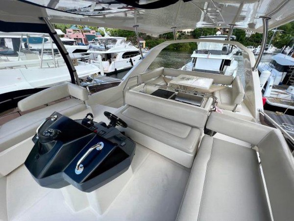 2021 AQUILA 44