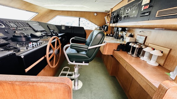 1992 CANTIERI DI PISA AKHIR 30S