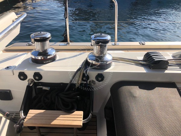 2017 JEANNEAU 64