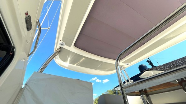 2019 ABSOLUTE 58 FLY