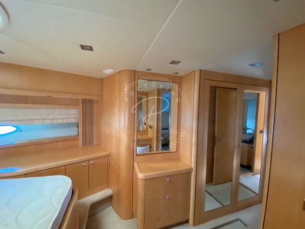 2006 SUNSEEKER PREDATOR 82