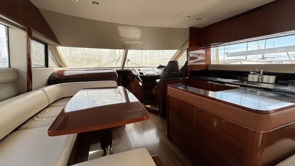 2013 PRINCESS 56 FLY 