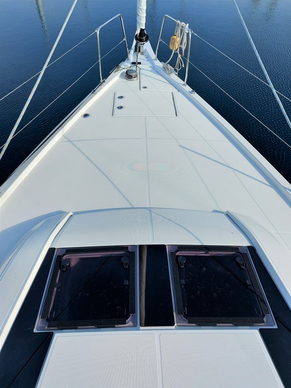 2021 BENETEAU OCEANIS 46.1 FIRST LINE