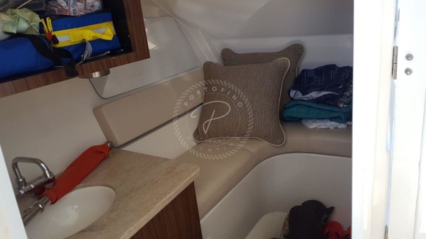 2016 SAILFISH 325 DC