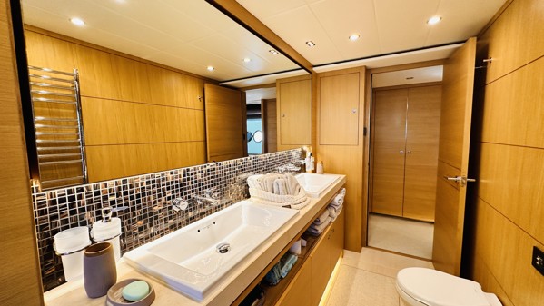 2014 PRINCESS 88