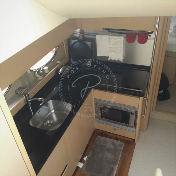 2010 PRINCESS 54