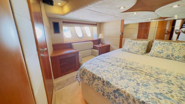2009 SUNSEEKER MANHATTAN 60