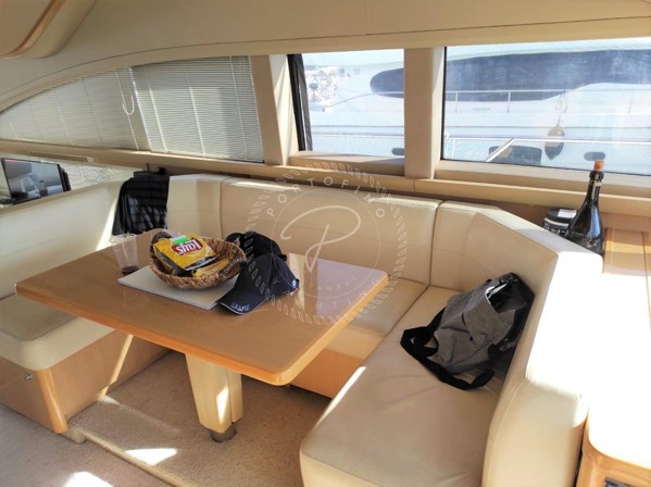 2009 PRINCESS 62