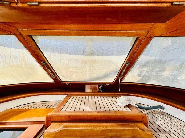 2001 SES YACHTS 50 MOTOR SAILOR