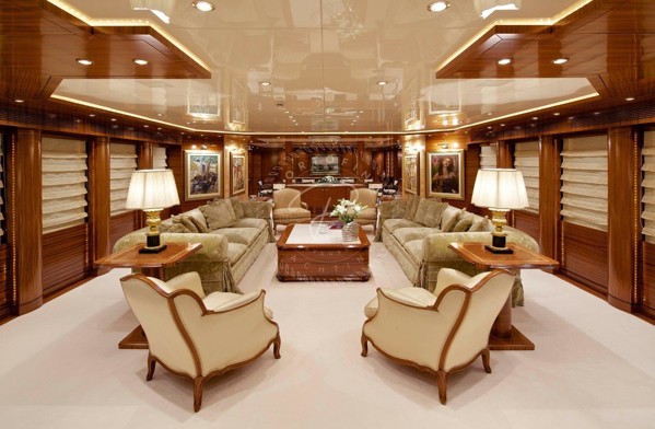 2006/2013 MONDOMARINE CUSTOM 49M
