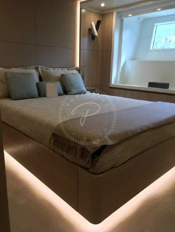 2019 BENETTI CLASSIC 132 SUPREME