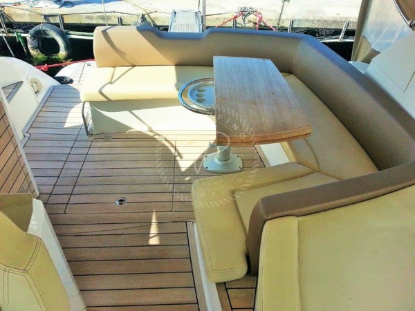 2010 SESSA C38