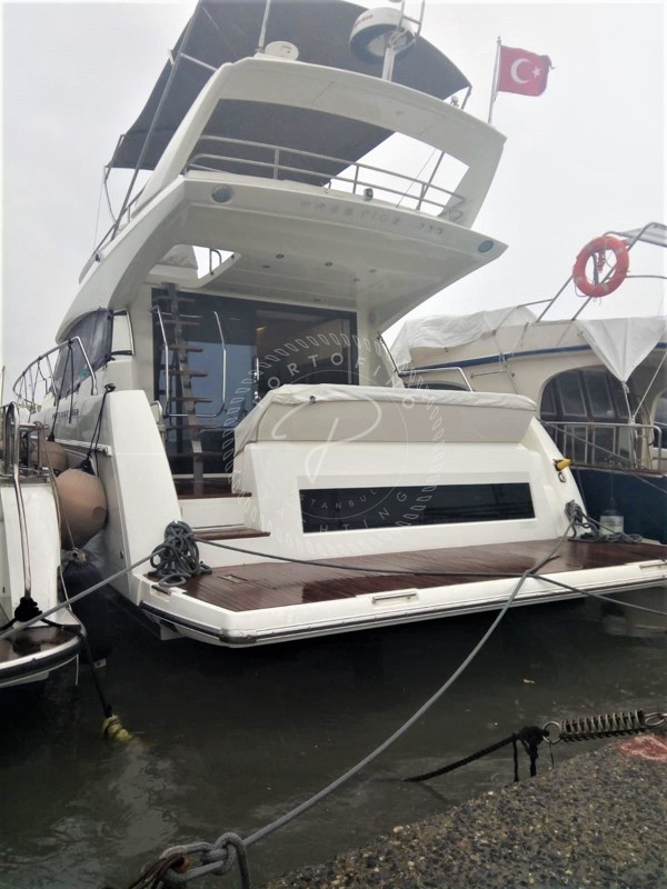 2018 PRESTIGE 460 FLY