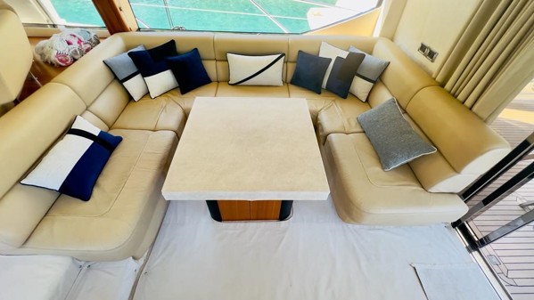 2009 SUNSEEKER MANHATTAN 60